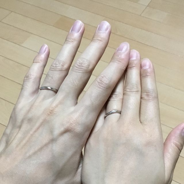 【銀座ダイヤモンドシライシの口コミ】 どこのお店の結婚指輪を扱っているお店にしようかと考えていたときに、ネ…