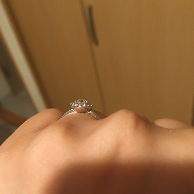 【LUCIR-K(ルシルケイ)の口コミ】 取り巻きタイプをセミオーダーしました。ハイブランドの取り巻きタイプは…