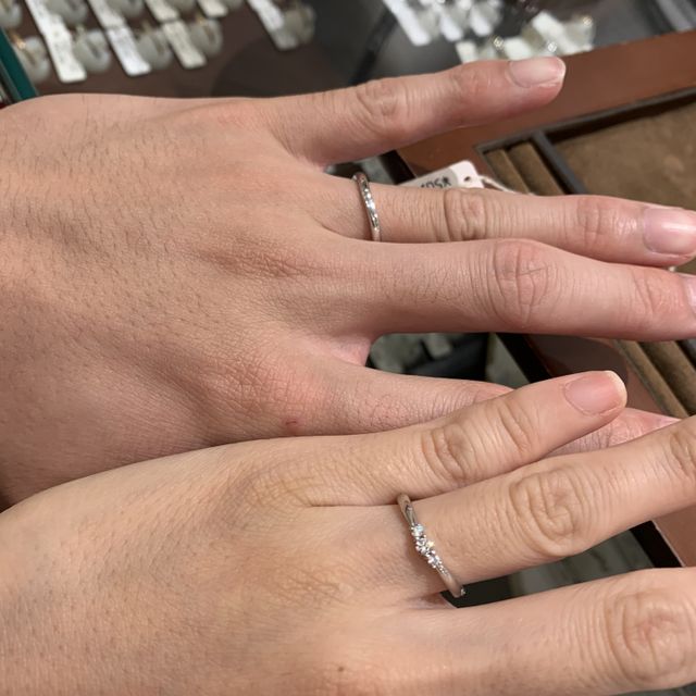 【アンジェリックフォセッテ(Angelique Fossette)の口コミ】 とにかくデザインが可愛い！！！
若干細身だが、ファッション感覚で気軽に…