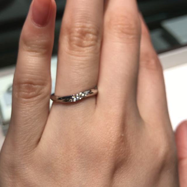 【アイプリモ(I-PRIMO)の口コミ】 何点か見せて頂き、指の形として、ウェーブが似合うこと、ルキナはウェー…