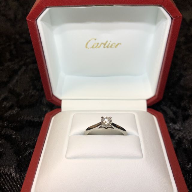 【カルティエ(Cartier)の口コミ】 昔からのカルティエがのレッドボックスが憧れだったのでプロポーズの時に…