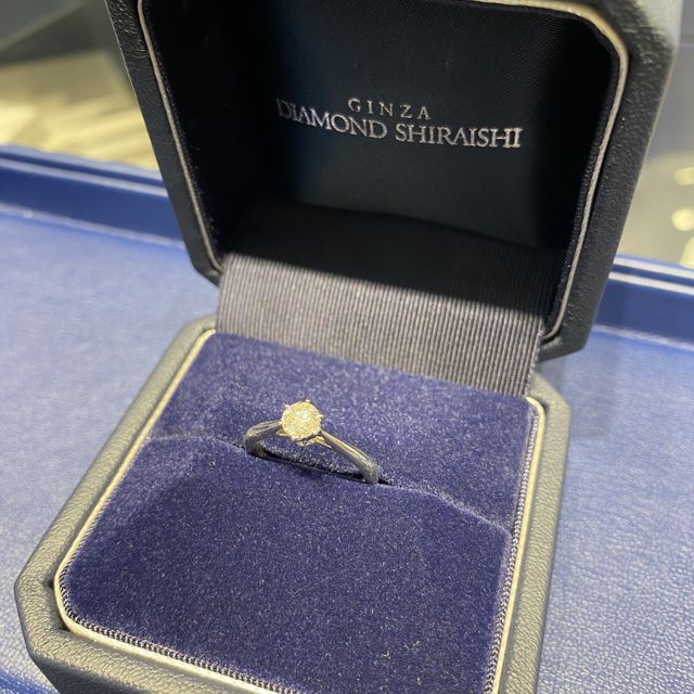 【銀座ダイヤモンドシライシの口コミ】 私の理想のデザインで、着け心地が他のブランドの指輪と比べても1番でした…