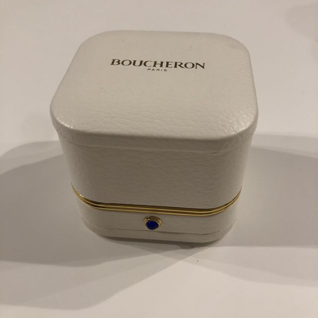 【ブシュロン(BOUCHERON)の口コミ】 特別な日だけでなく、普段使いもしたかったので、カジュアルな服装にも合…