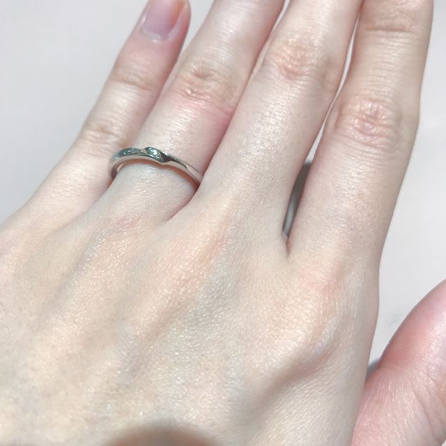 【TRECENTI(トレセンテ)の口コミ】 付け心地と指がキレイに見えたので即決しました。
シンプルなデザインが好…