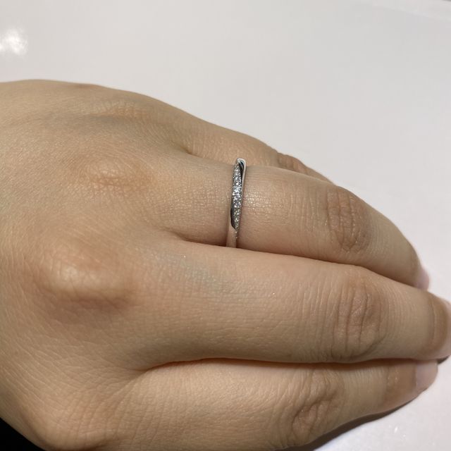 【TRECENTI(トレセンテ)の口コミ】 どれもつけ心地が良い内甲丸のデザインで、指輪通した時の感触が病みつき…