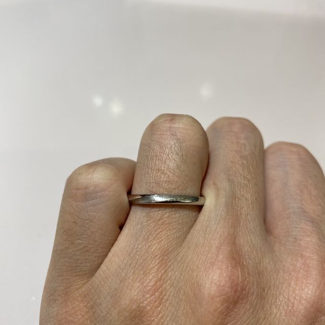 【TRECENTI(トレセンテ)の口コミ】 どれもつけ心地が良い内甲丸のデザインで、指輪通した時の感触が病みつき…
