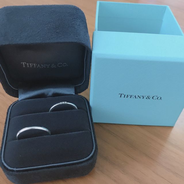 【ティファニー(Tiffany & Co.)の口コミ】 元々細めのデザインを探していました。他にも違う店を見に行ったのですが…