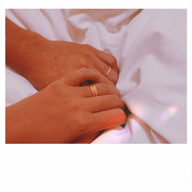 【MAHARAJA DIAMOND(マハラジャダイヤモンド)の口コミ】 二人とも色黒でゴールドが好きだったので
ゴールドは決めてました。
価格…