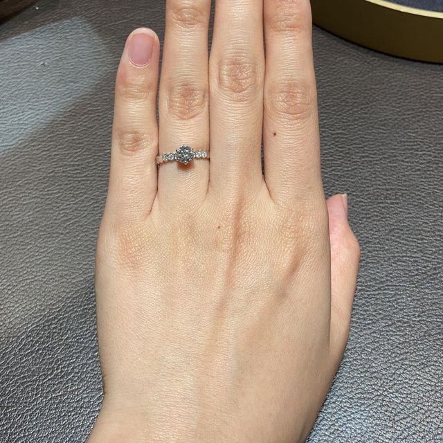 【ショーメ(CHAUMET)の口コミ】 bee my loveコレクションのソリテールリングです。皇室を象徴するミツバチ…