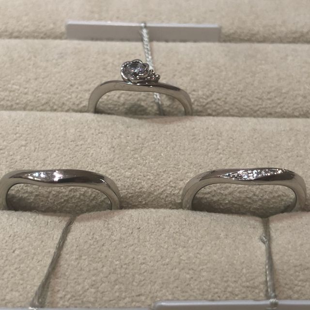 【TRECENTI(トレセンテ)の口コミ】 派手すぎず、華やかでとても指馴染みがよかったので選びました。普段使い…