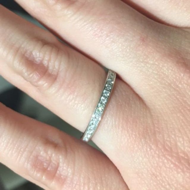 【TRECENTI(トレセンテ)の口コミ】 シンプルなストレートリングとハーフエタニティのこのリングで迷いました…
