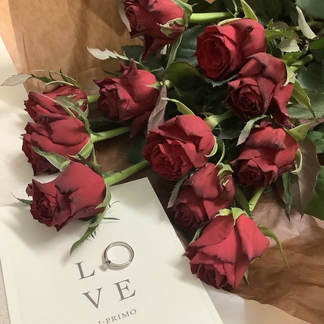 【アイプリモ(I-PRIMO)の口コミ】 今年のイヤーモデルということと、表からだけでなく横から見たときにもダ…