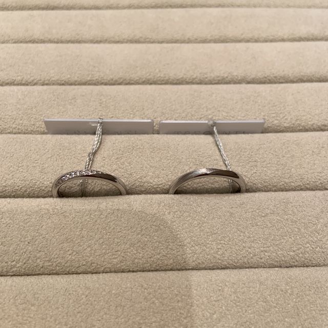 【TRECENTI(トレセンテ)の口コミ】 つけ心地の良さが非常に良かった。デザインもサンプルで肌馴染みも良く、…