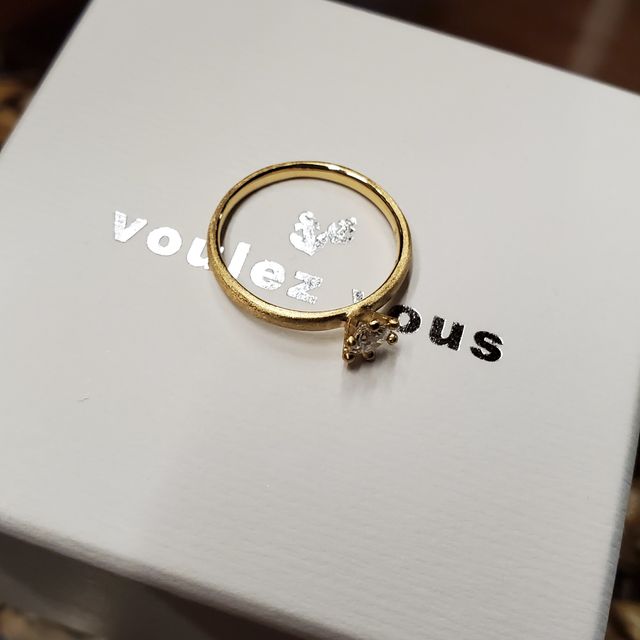 【voulez vous(ヴーレ・ヴー)の口コミ】 デザインが好みであることが一番の決め手でした。価格に関しても比較的リ…