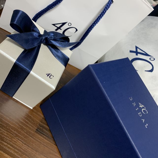 【4℃ BRIDAL(ヨンドシーブライダル)の口コミ】 ディズニーデザインはたくさんのブランドさんで取り扱いがありますが、4℃…