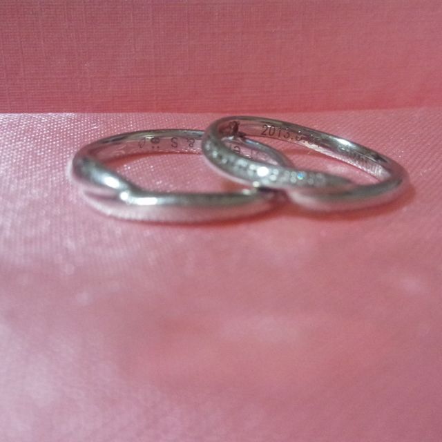 【VERITE(ベリテ)の口コミ】 シンプルで柔らかい、そして手を重ね合わせたようなデザインが気に入った…