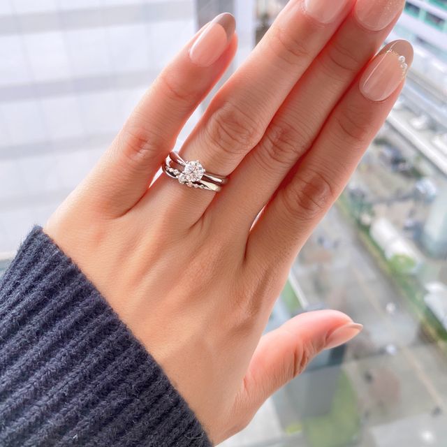 【アイプリモ(I-PRIMO)の口コミ】 ダイヤが際立つシンプルなデザイン、結婚指輪を買った時に重ね付けするこ…