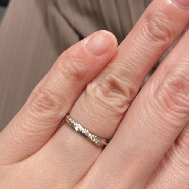 【エクセルコダイヤモンド(EXELCO DIAMOND)の口コミ】 色んなお店見に行ったけど種類が豊富でした。ダイヤがとても綺麗で店員さ…