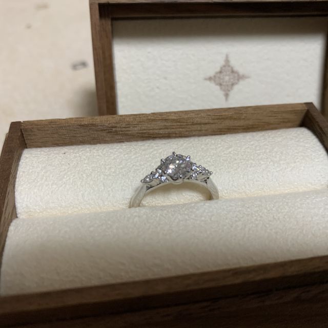 【PORTADA(ポルターダ)の口コミ】 ブランドものにこだわりがなく、王道のデザインが良かったのでストレート…