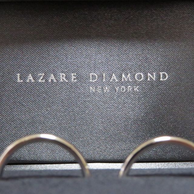 【ラザール ダイヤモンド(LAZARE DIAMOND)の口コミ】 シンプルでデザインなし、ダイヤなしの王道の結婚指輪一択で考えており、…