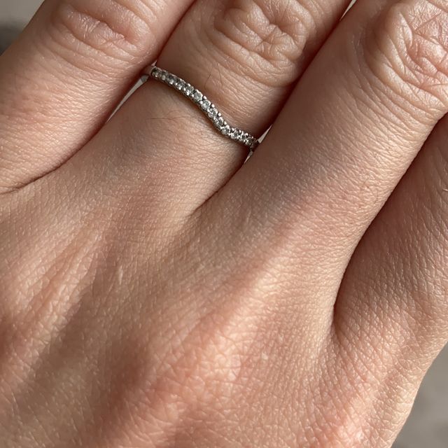 【STAR JEWELRY(スタージュエリー)の口コミ】 2人で20万円程度と、予算内で、更にお互いの納得のいくデザインがあったの…