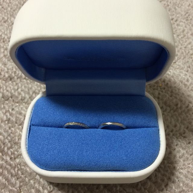【銀座ダイヤモンドシライシの口コミ】 ２人とも気に入ったデザインであったことが一番の決め手です。細めのリン…