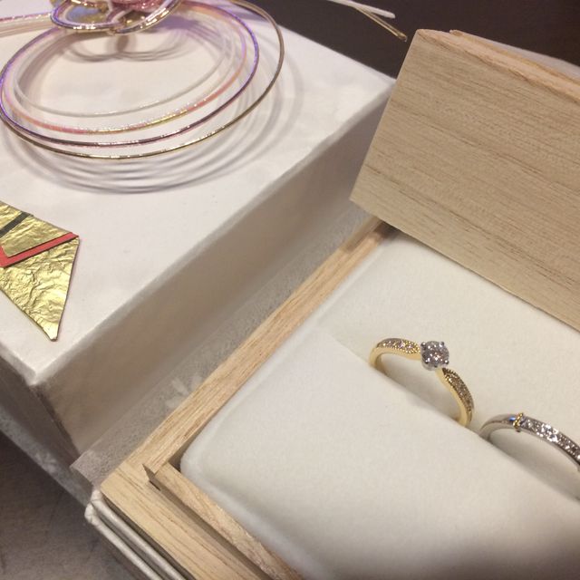 【RosettE(ロゼット)の口コミ】 結婚指輪と婚約指輪の重ねづけがしたくて色々なブランドを探していました…