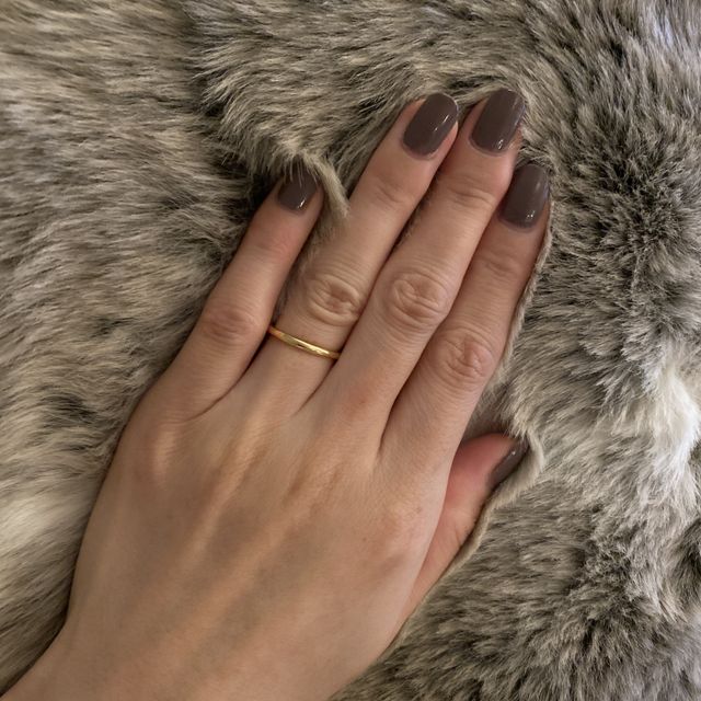 【4℃ BRIDAL(ヨンドシーブライダル)の口コミ】 シンプルなデザインを探していました。シンプルなデザインなのに他にはな…