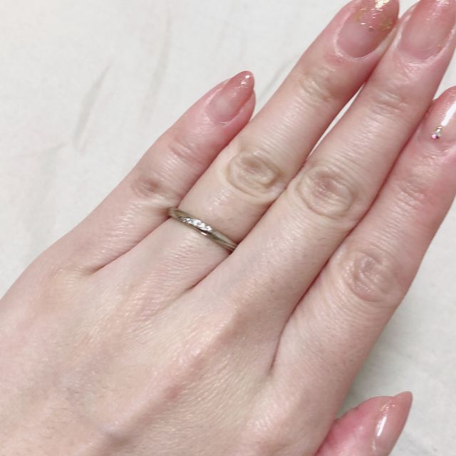 【ラザール ダイヤモンド(LAZARE DIAMOND)の口コミ】 お互いに特にこだわりはなかったのですが、お店に飾ってあるたくさんの指…