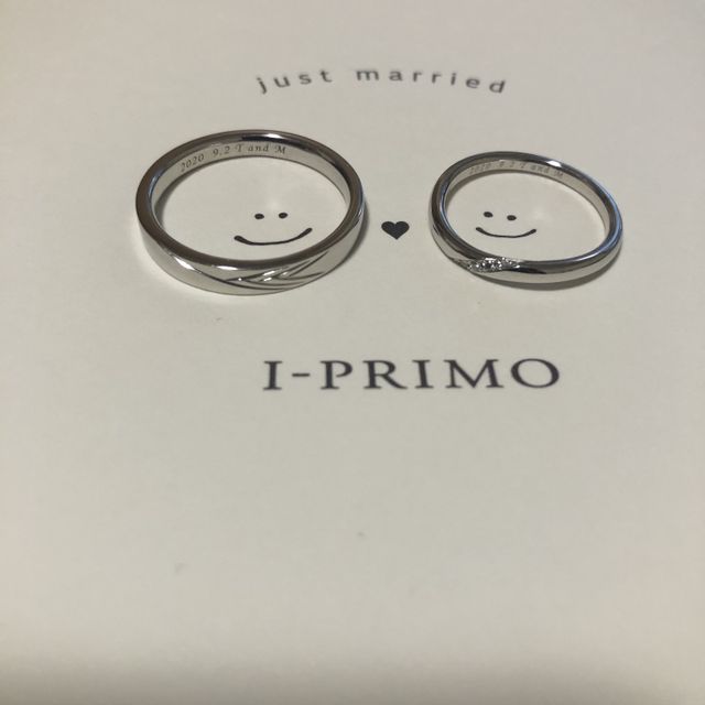 【アイプリモ(I-PRIMO)の口コミ】 2人の結婚指輪は違う種類のものにしました。私は常に付けます。でも夫は休…