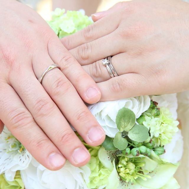 【atelier CraM(アトリエ クラム)の口コミ】 メビウスの輪にミル打ちのデザインを加えていただきました。色々な指輪を…