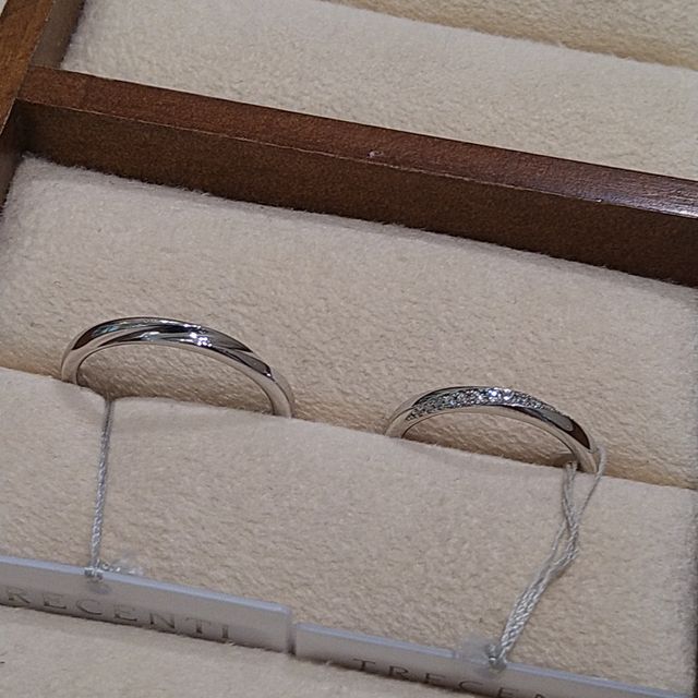 【TRECENTI(トレセンテ)の口コミ】 ダイヤモンドがキラキラしていて綺麗でデザインが良かったです。価格もそ…