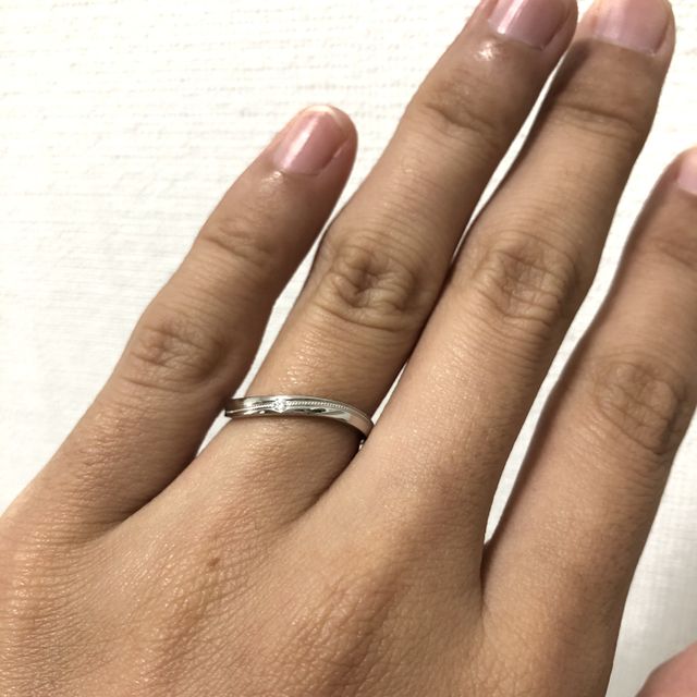 【アイプリモ(I-PRIMO)の口コミ】 仕事で重いものを持ったりする機会が多いので
炭鉱製法の指輪にしたのと、…