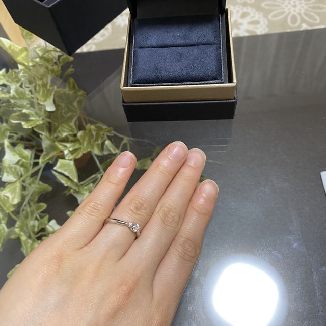 【ラザール ダイヤモンド(LAZARE DIAMOND)の口コミ】 周りと被りにくいものにしたいと話していたところ、サイトでこちらのブラ…