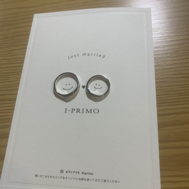 【アイプリモ(I-PRIMO)の口コミ】 デザインがイメージ通りで可愛く、結婚指輪と婚約指輪を重ねづけしたかっ…