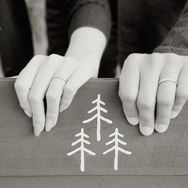 【THREE TREES(スリーツリーズ)の口コミ】 デザインを自分で決める事がでたため。
また、プロの指導のもと指輪作成が…