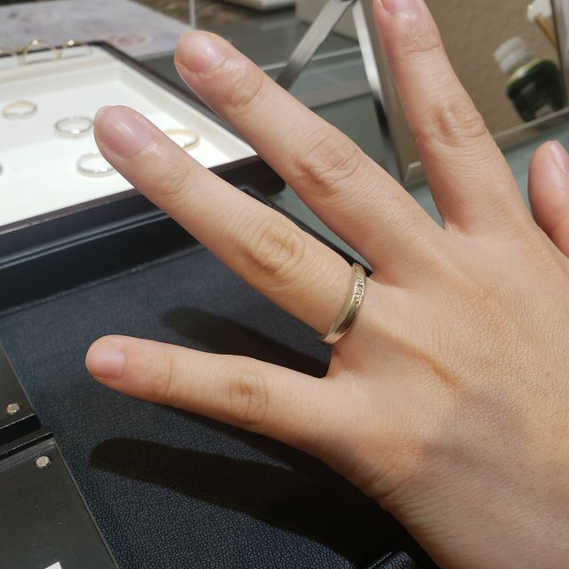 【杢目金屋(もくめがねや)の口コミ】 デザインは他ブランドとはまったく違う感じでここでしか買えない特別な指…