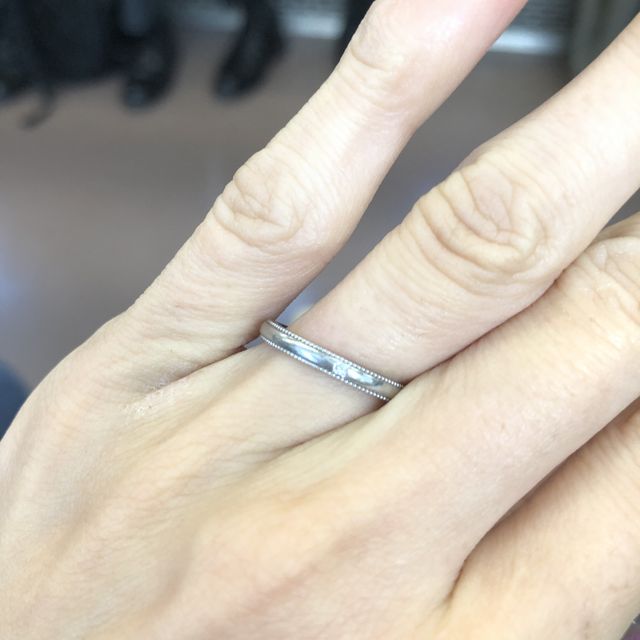 【銀座ダイヤモンドシライシの口コミ】 ミル打ちのデザインに一目惚れでした。
その他にもとにかく種類が多く、他…