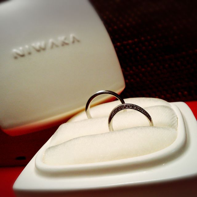 【俄(にわか)の口コミ】 ずっと付けていくものなのでシンプルなものがいいとも思っていましたが、…