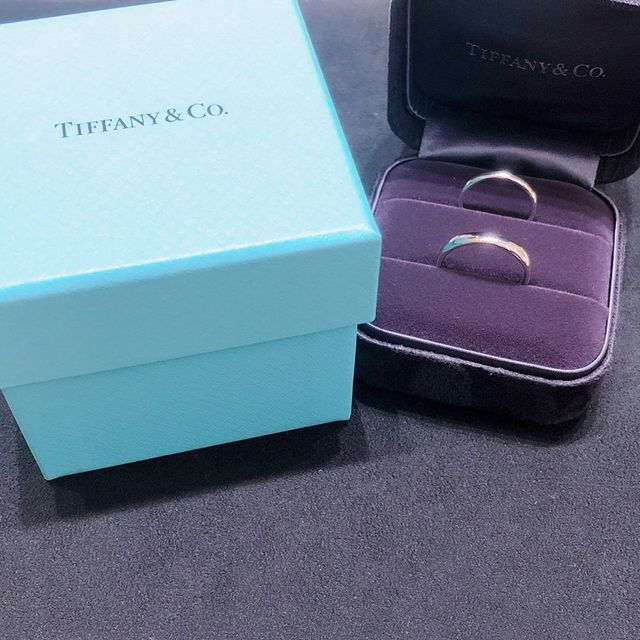 【ティファニー(Tiffany & Co.)の口コミ】 ダイヤ等の飾りがついていたり、形がねじれていたり等、他のデザインのも…