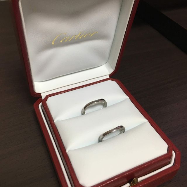 【カルティエ(Cartier)の口コミ】 婚約指輪にカルティエのバレリーナをいただいていたので、ほぼ即決で同じ…