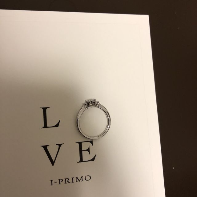 【アイプリモ(I-PRIMO)の口コミ】 指輪のデザインは、これが1番ひかれました。他のデザインも見せていただき…