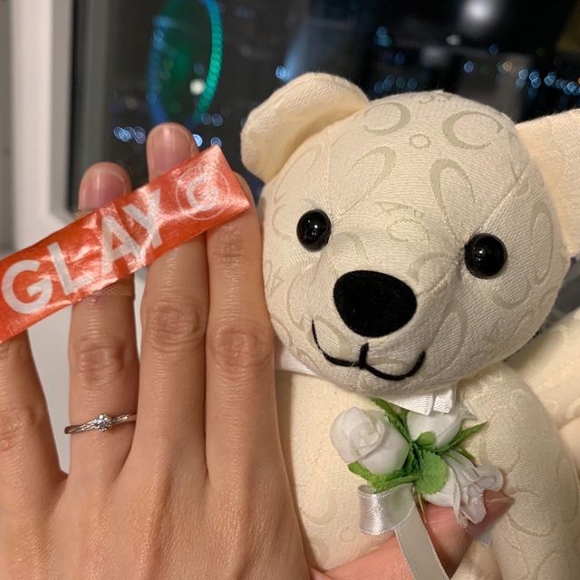 【4℃ BRIDAL(ヨンドシーブライダル)の口コミ】 【デザイン・価格等】
あらかじめホームページ上にて色々なリングを見て、…