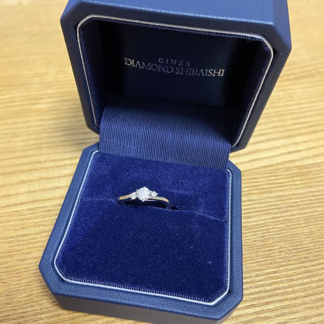 【銀座ダイヤモンドシライシの口コミ】 何店舗か比較するためにまわりましたが他の店舗よりも店員さんの説明がわ…