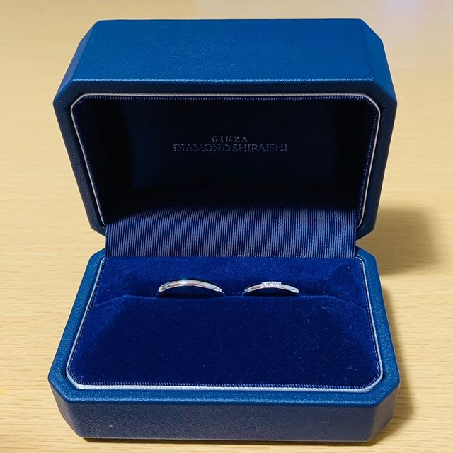 【銀座ダイヤモンドシライシの口コミ】 リングが細くシンプルなデザインを探していました。いくつか店舗をまわり…