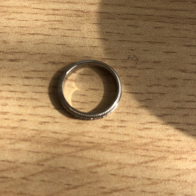 【アイプリモ(I-PRIMO)の口コミ】 ダイヤモンドが10ことも他のお店よりピカピカ光ってて、自分の指にあって…