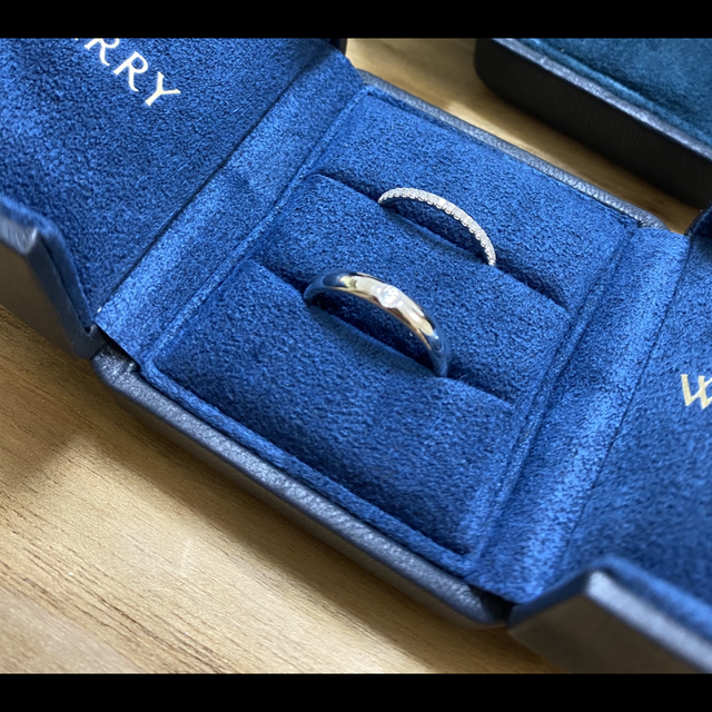 【ハリー・ウィンストン(Harry Winston)の口コミ】 婚約指がハリーだったので、色んなブランドを見て回りましたがやはりハリ…