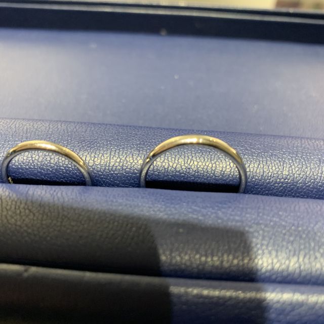 【銀座ダイヤモンドシライシの口コミ】 主人にプロポーズされたときに、こちらの婚約指輪をもらい、重ね付けでき…