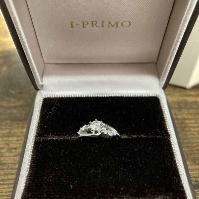 【アイプリモ(I-PRIMO)の口コミ】 見た目がまず一番です。
他のブランドに比べて値段が安く、手に取りやすい…