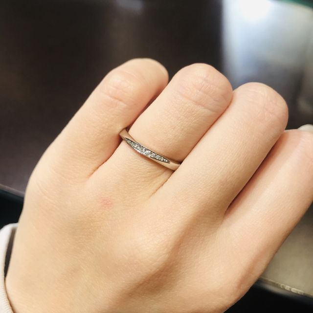 【TRECENTI(トレセンテ)の口コミ】 着け心地がとてもよく、デザインもシンプルで素敵でした。
似たようなデザ…